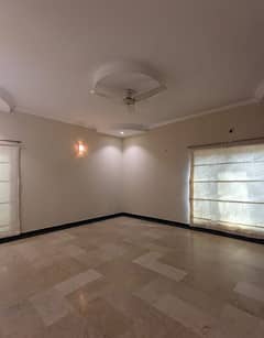 1 Kanal Upper Portion for Rent in DHA Lahore Phase 4 Near Ring Road