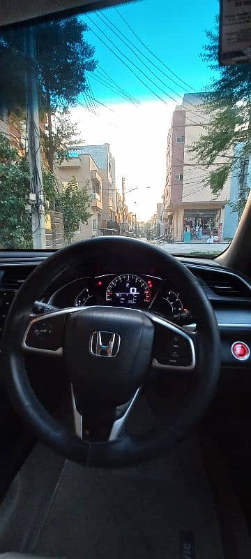 Honda Civic Oriel 2017 7