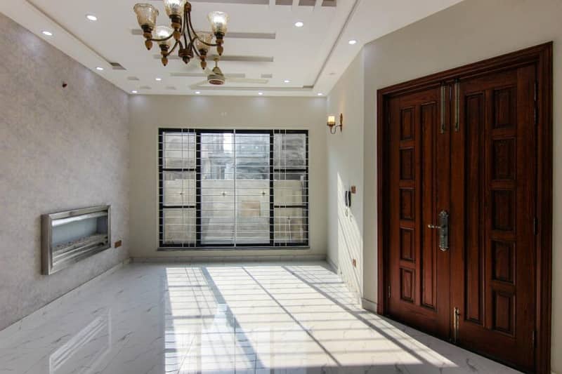 Slightly used Top Location House for Sale DHA 9Town A Block 4