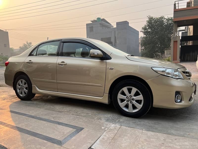 Toyota Corolla Altis 2011 1