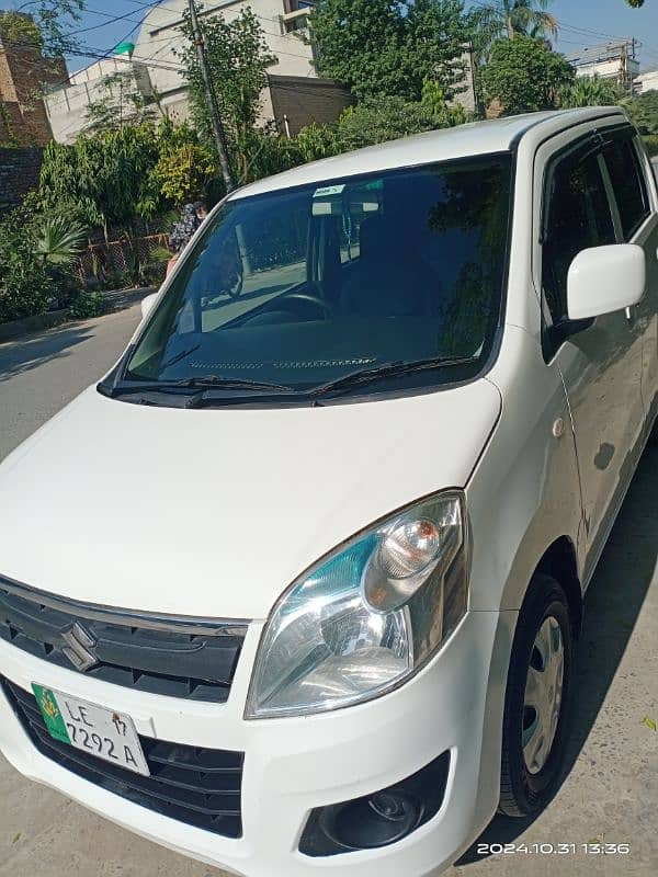 Suzuki Wagon R 2017 13