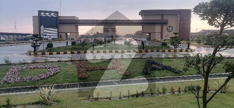 "Developers' Delight: 10 Marla Pair Plot Ready for Construction in DHA Gujranwala!" 2