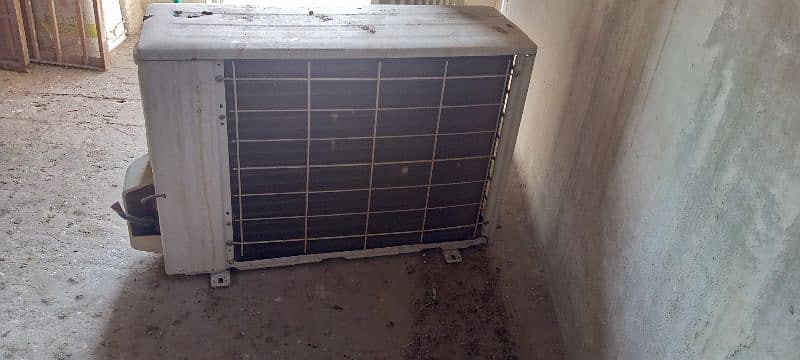 Gree AC outdoor unit 2