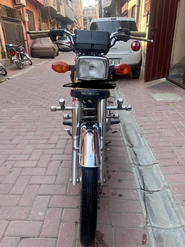 Sale my Honda CG 125 Self Star ( Special Edition ) 1