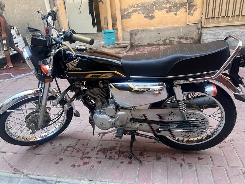 Sale my Honda CG 125 Self Star ( Special Edition ) 2