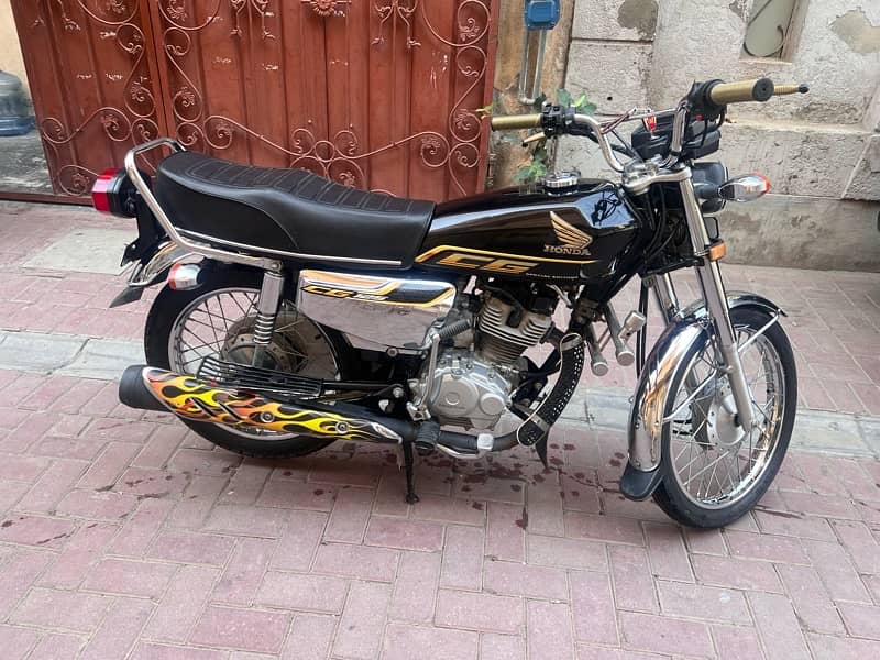 Sale my Honda CG 125 Self Star ( Special Edition ) 6