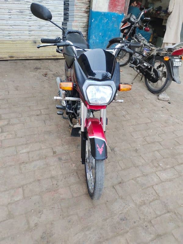 Honda CD dream  70 cc 1