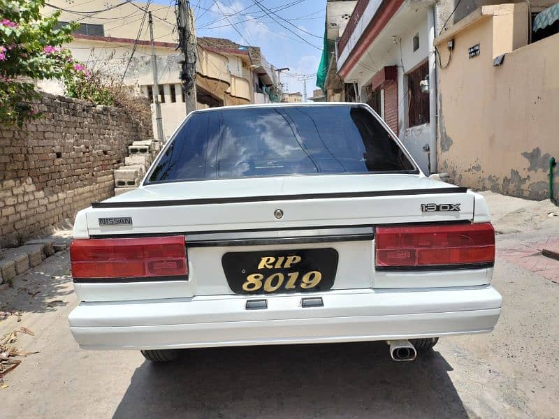 Nissan Sunny 1989 6