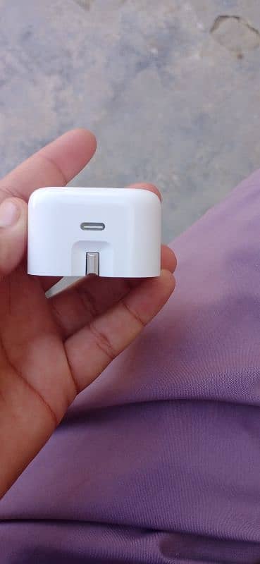 iphone original charger 1