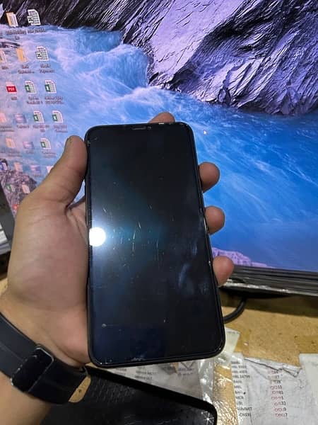 Iphone 11 Pro Max 2