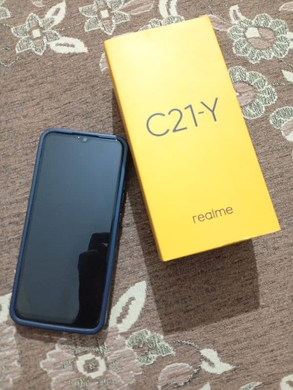 10/10 Realme C21y with Box, 4gb ram 64gb rom, 6.5 inch screen 1