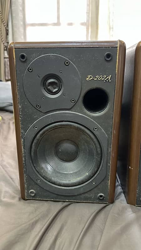 Onkyo Speakers D-202A 2