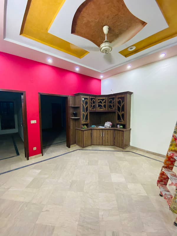 Vip beautiful 5 marla lower portion is available for rent in sabzazar lhr 1