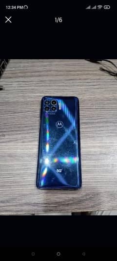 Motorola One 5G. 4/128 . . 10/10