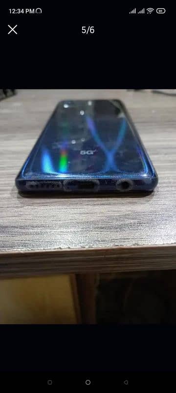 Motorola One 5G. 4/128 . . 10/10 2