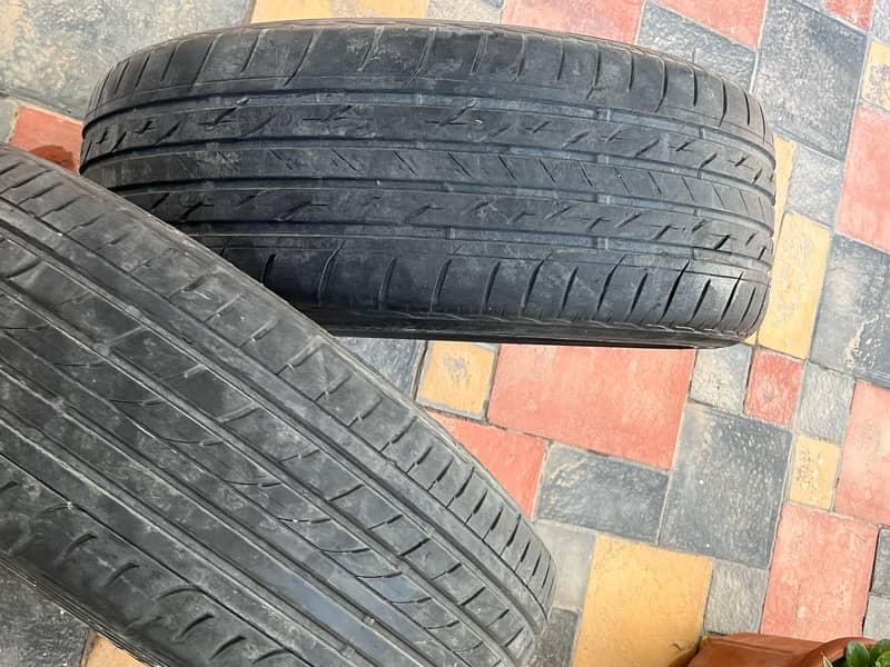 Tyres used Dunlop Bridgestone 0