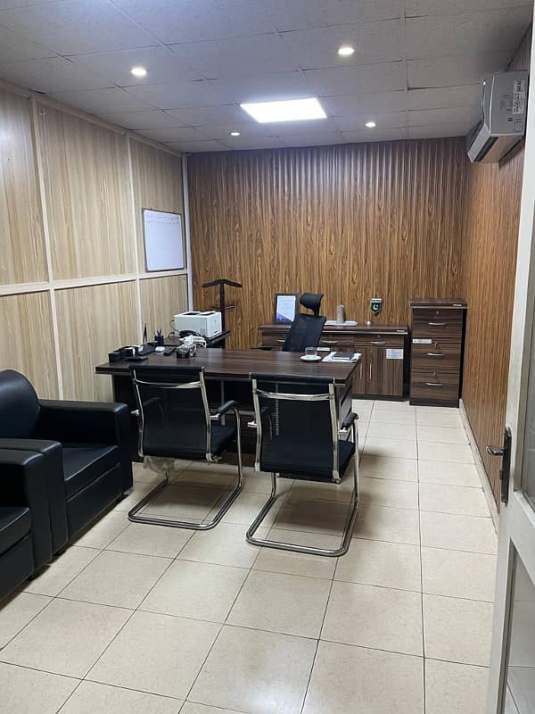 Gulberg, Peaceful Office For Rent 4