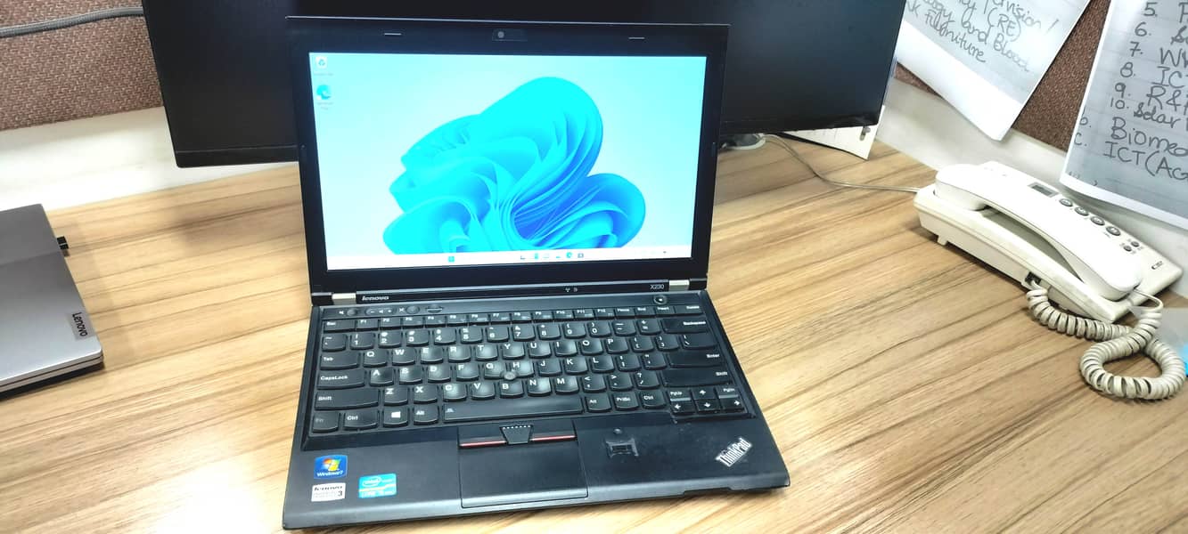 Lenovo Thinkpad x230 - 8gb RAM with 256gb SSD 0