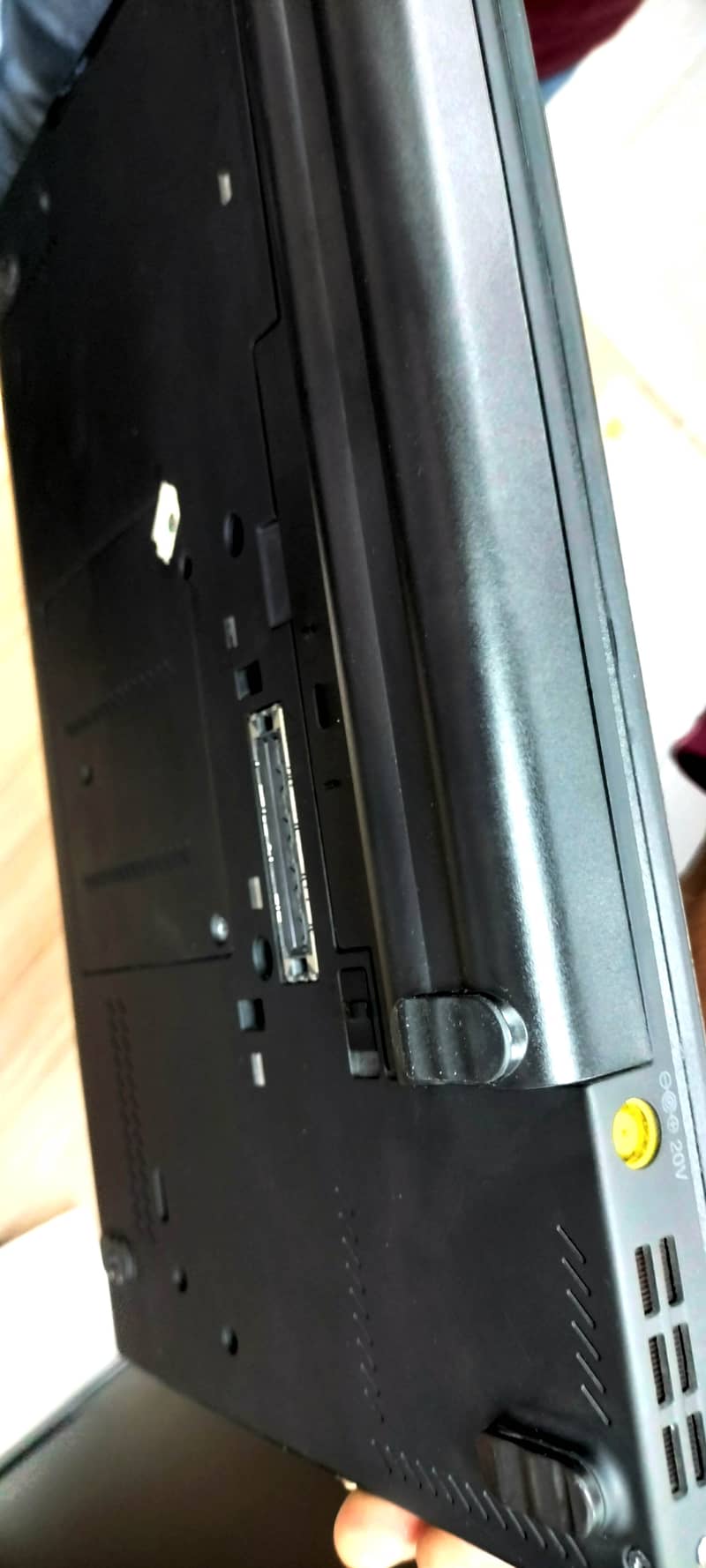 Lenovo Thinkpad x230 - 8gb RAM with 256gb SSD 6