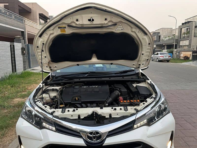 Toyota Corolla Altis X 2020 9