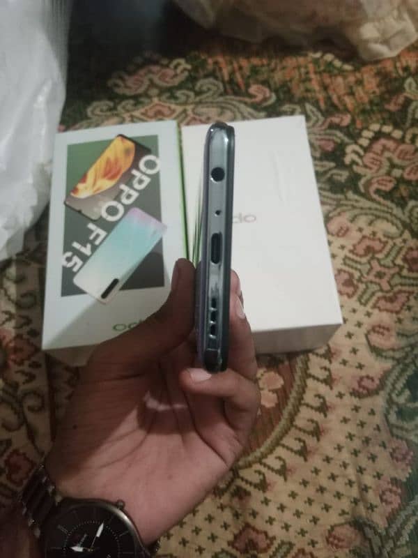 oppo f15 condition 10/10 with box 1