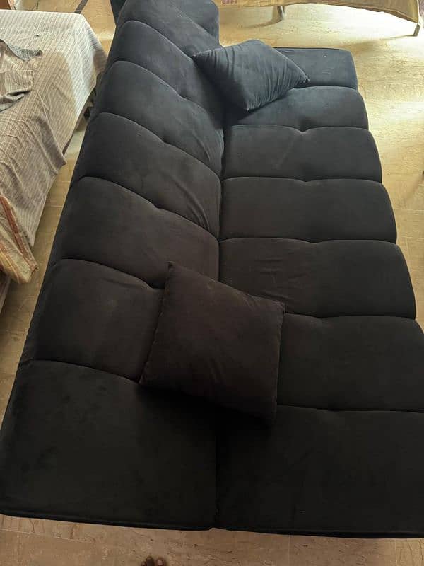 comebed sofa 2