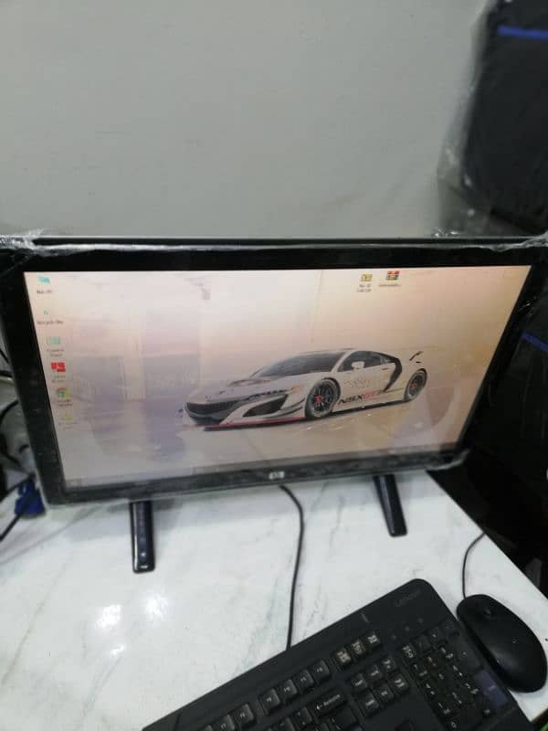 HP 22" LCD Monitor with Built-in Speakers & HDMI Port (A+ UAE Import) 5