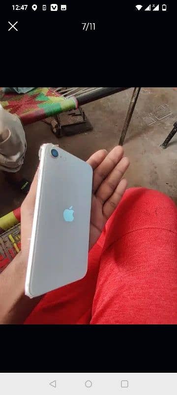 iphone se 2022 4