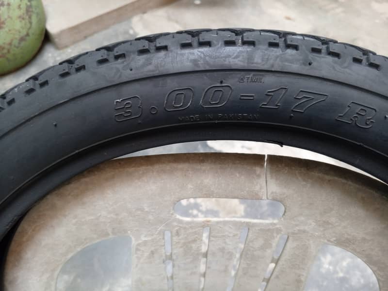 Honda 125 back tyre Diamond Xtreme 1