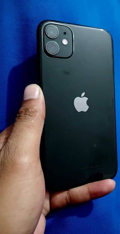 IPhone 11 (64gb) 3