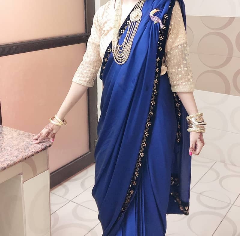 blue saree 0