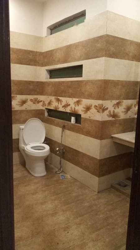 10 MARLA TILE UPPER PORTION FOR RENT IN JOHAR TOWN LAHORE 8