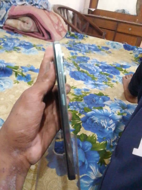 Tecno spark 20 pro 8 256 ram ha condition 10 /10 ha 3