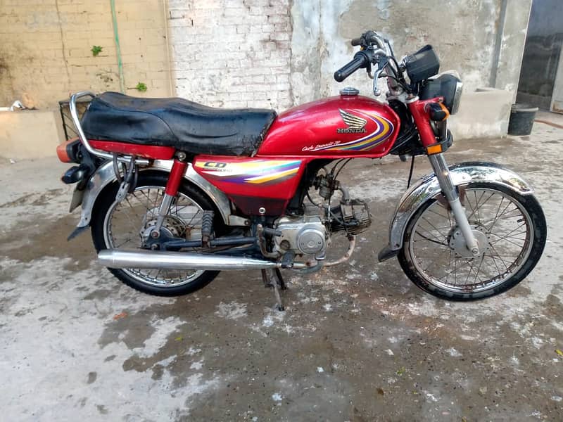 Honda CD 70 2015 for urgent sale 1