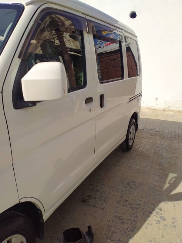 Daihatsu Hijet 2019 3