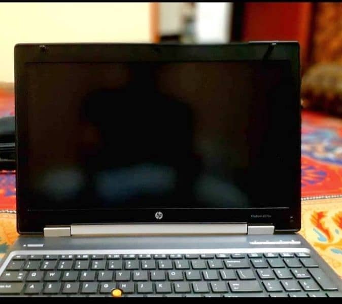 Hp laptop i7 0