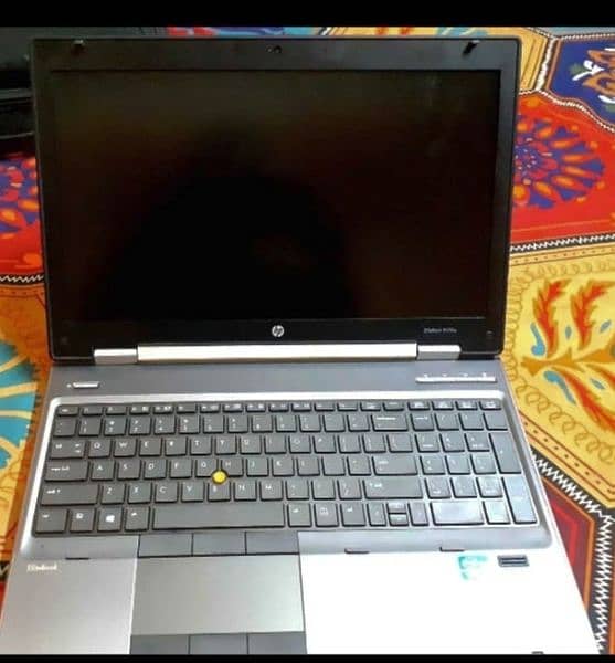 Hp laptop i7 1