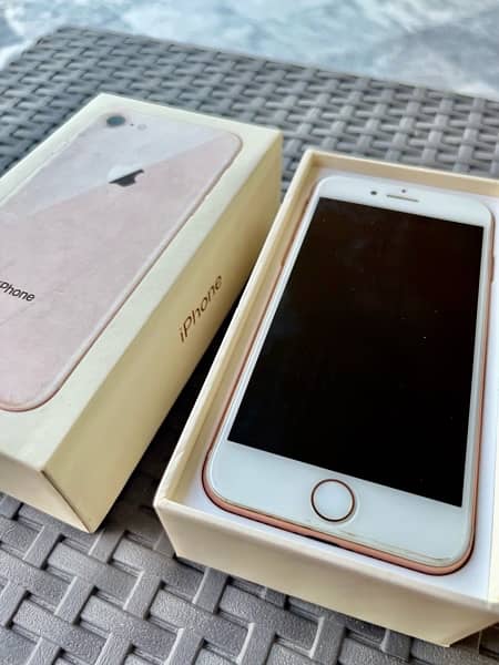 iphone 8 64gb Pta Approved 3