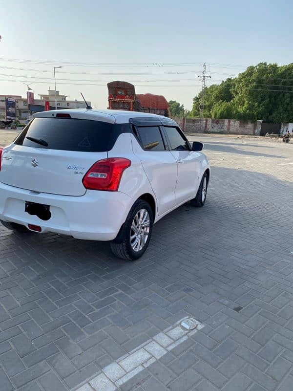 Suzuki Swift 2022 1