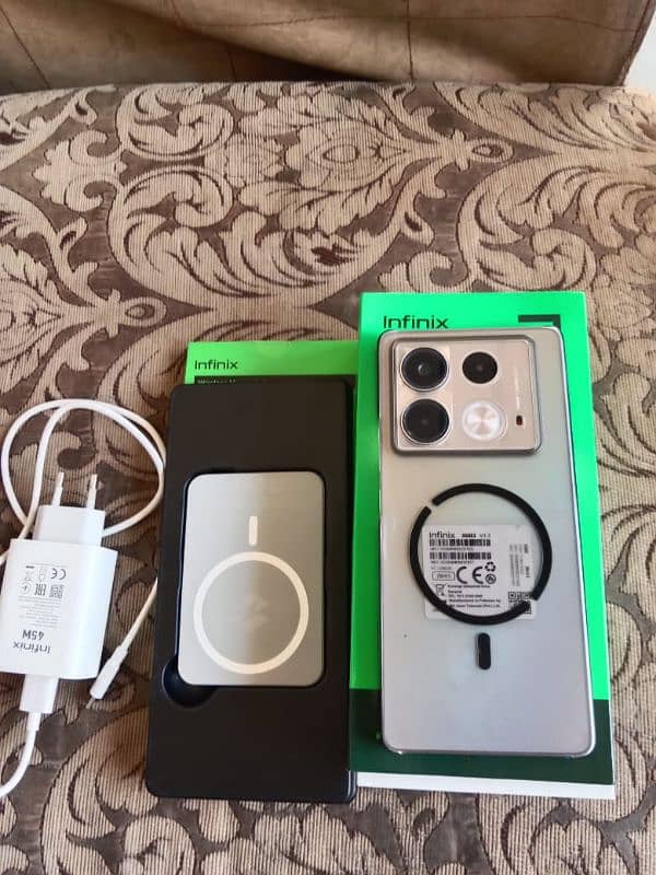 I have urgent sale infinix note 40  phone number 03269002470 0