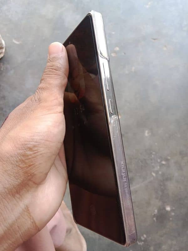 I have urgent sale infinix note 40  phone number 03269002470 2