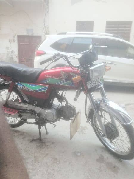 2018 model Honda 70cc.  urgent sell 7