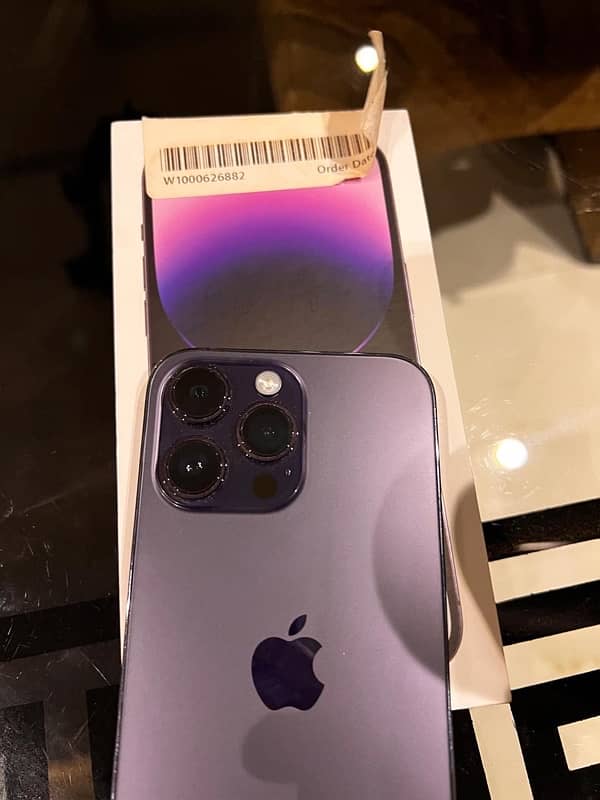 14 Pro Max 256 GB Deep Purple 5