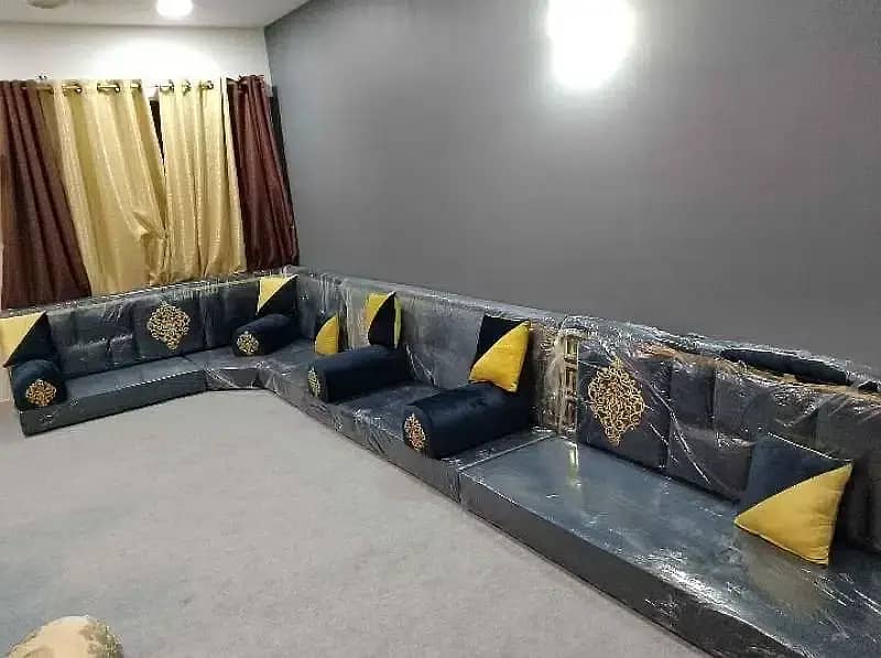 Arabic Majlis Sofa - Customised Arabic Style Sofa - Best Rates 1