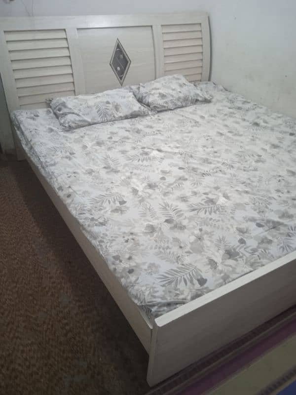 bed room set urgent sael 1