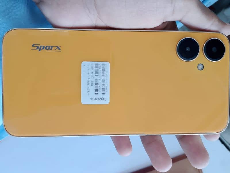 Sparx Neo 7 ultra 6 gb 128 gb memory 6