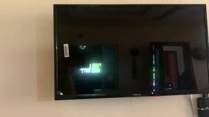 Brand new 32 inches Samsung ultra hd anroid Led 2