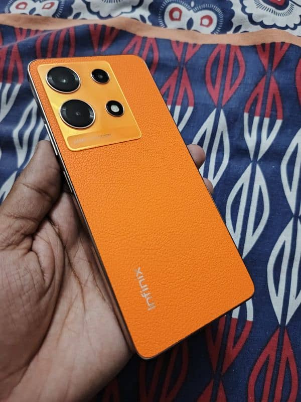 Infinix Note 30 1