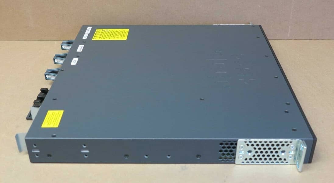 Cisco 3650-48PS-S 48 Port 1GbE POE+ 2x10G+ IP Base L3 Managed Ethernet 3