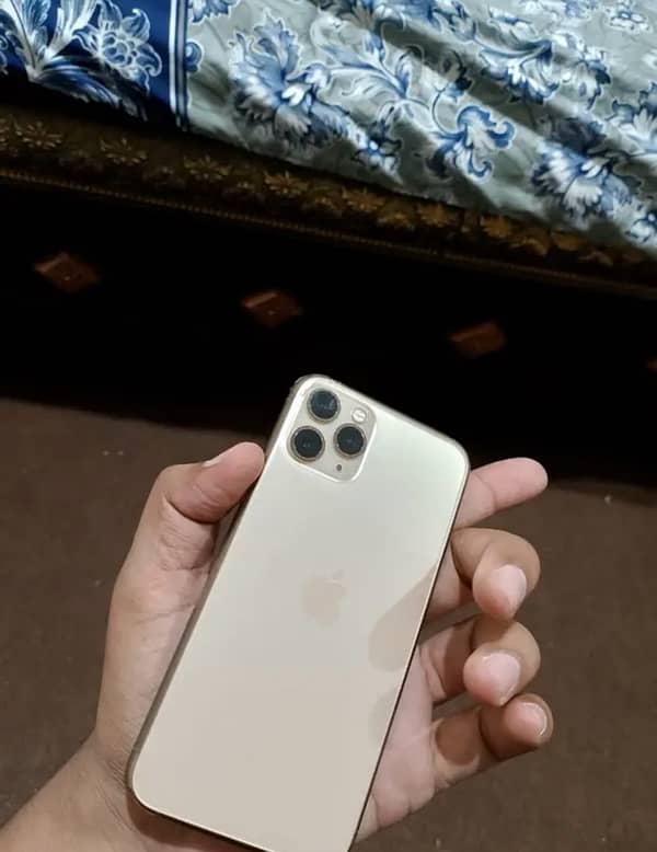 iphone 11 pro 1